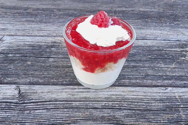 Topfen-Himbeer Dessert