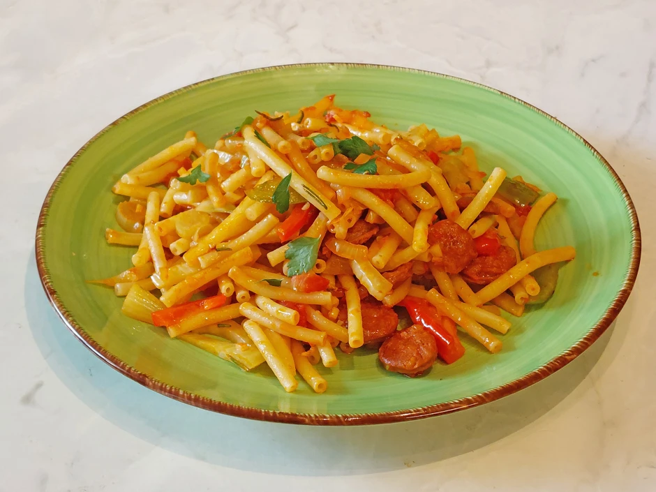 Spanische Nudelpfanne