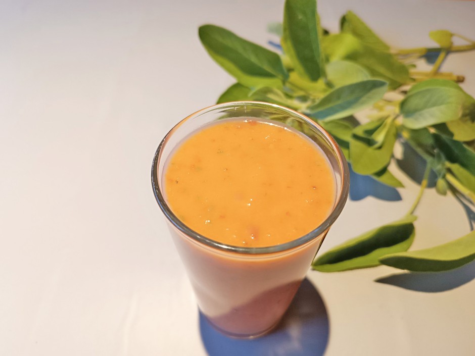 Pfirsich-Salbei-Smoothie