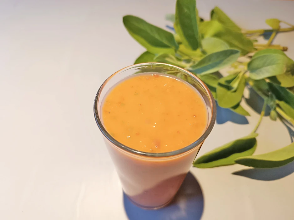 Pfirsich-Salbei-Smoothie
