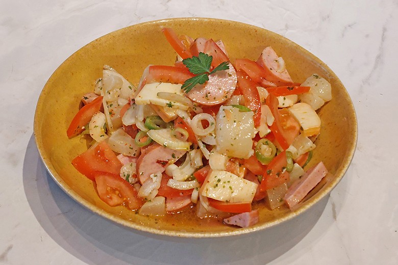 Bunter Käsesalat