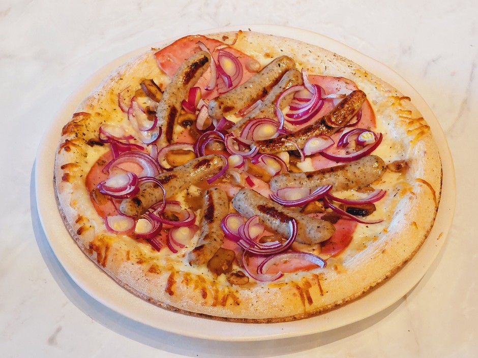 Bratwurst-Pizza