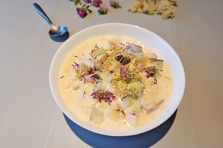Kaltschale mit Obst