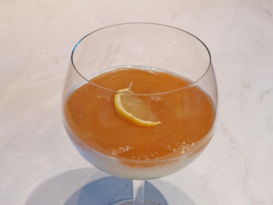 Melonen-Apfelmus-Dessert