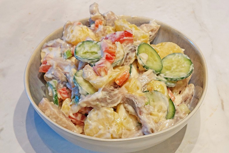 Kartoffel-Matjes-Salat mit Currymayonnaise