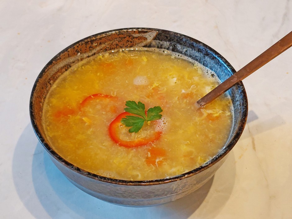 Reissuppe mit Paprika