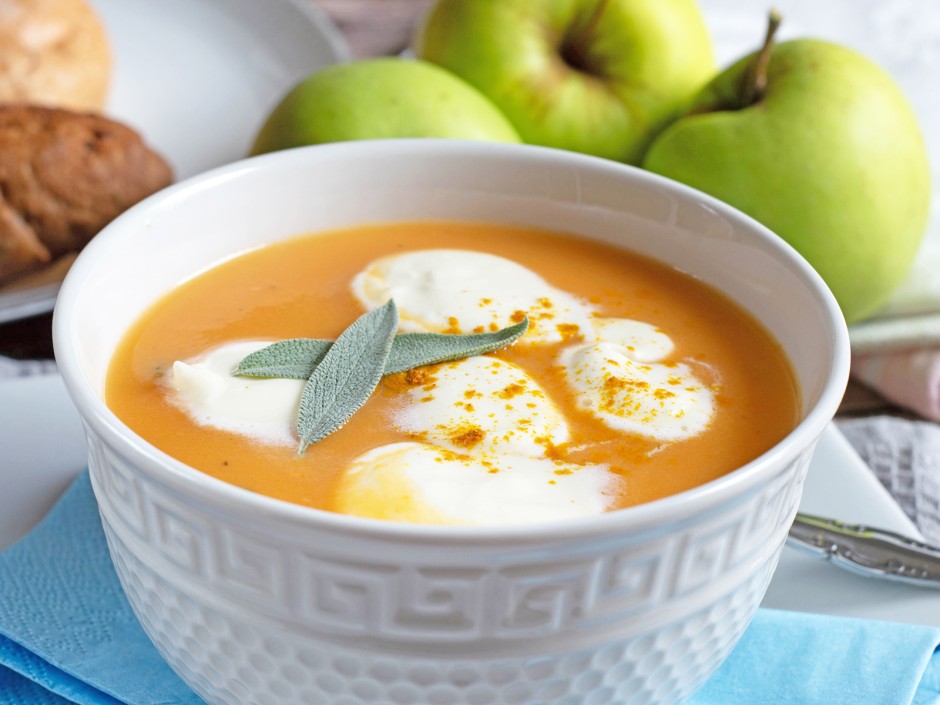Currysuppe mit Hähnchen