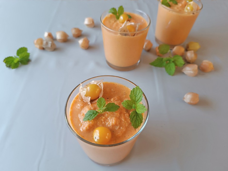 Karottensmoothie mit Joghurt