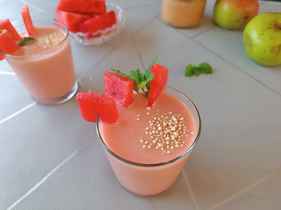 Apfelmus-Melonen-Shake