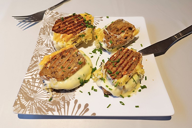 Mini-Schwarzbrot-Toast
