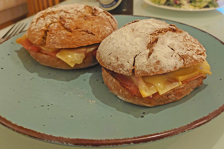 Südtiroler Bauerntoast