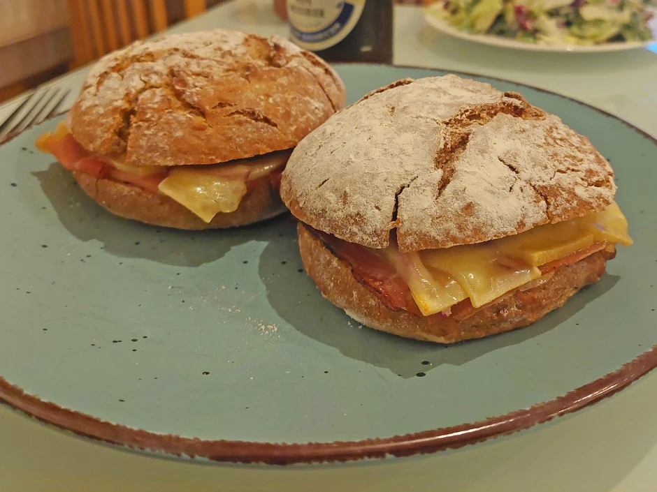 S&uuml;dtiroler Bauerntoast