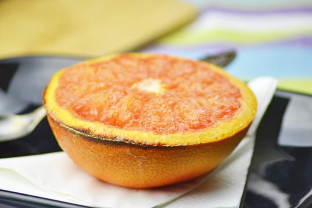 Gegrillte Grapefruits