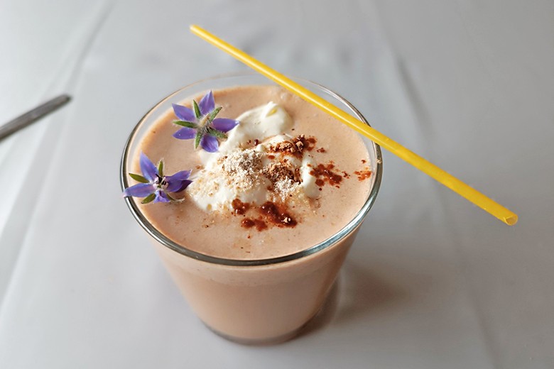 Kefir-Carob-Shake