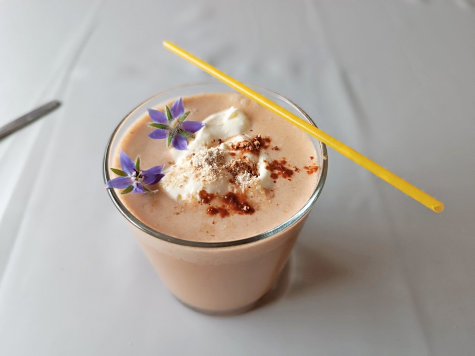 Kefir-Carob-Shake