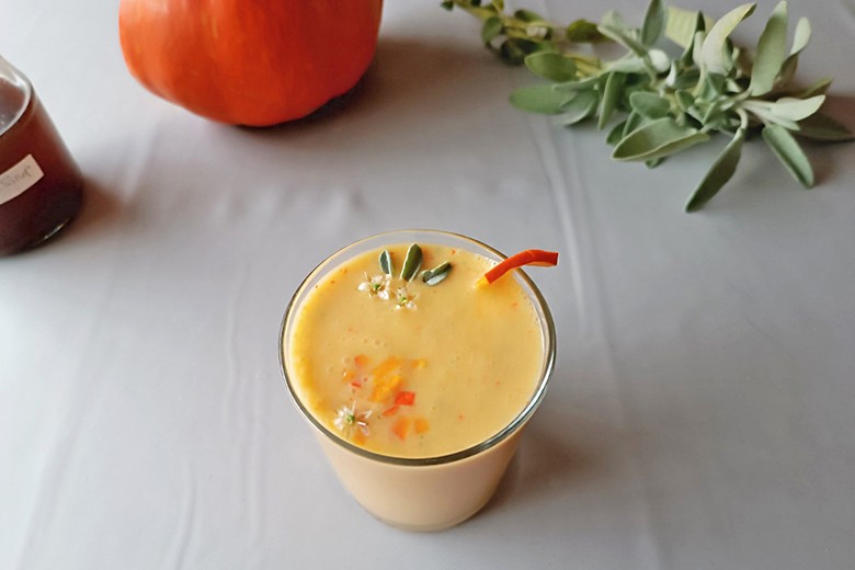 Kefir-Salbeisirup Shake