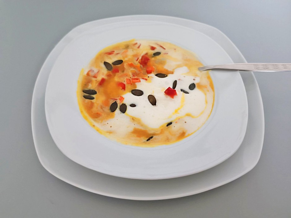 Kürbiscremesuppe mit Kapia