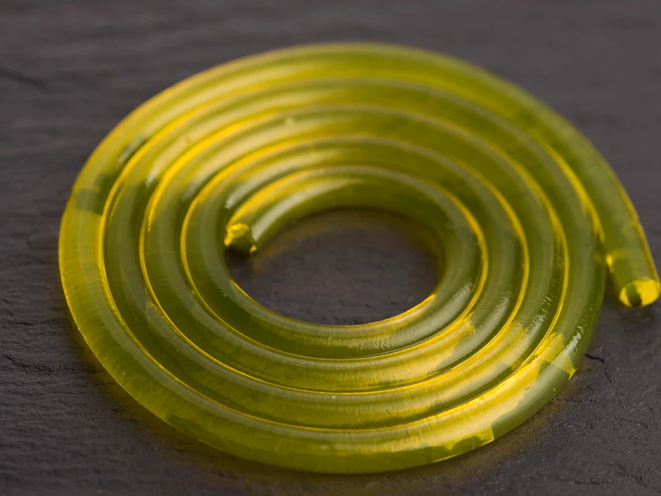 Gelierte Fruchtspaghetti