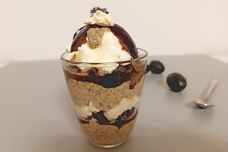 Zwetschken-Schicht-Dessert