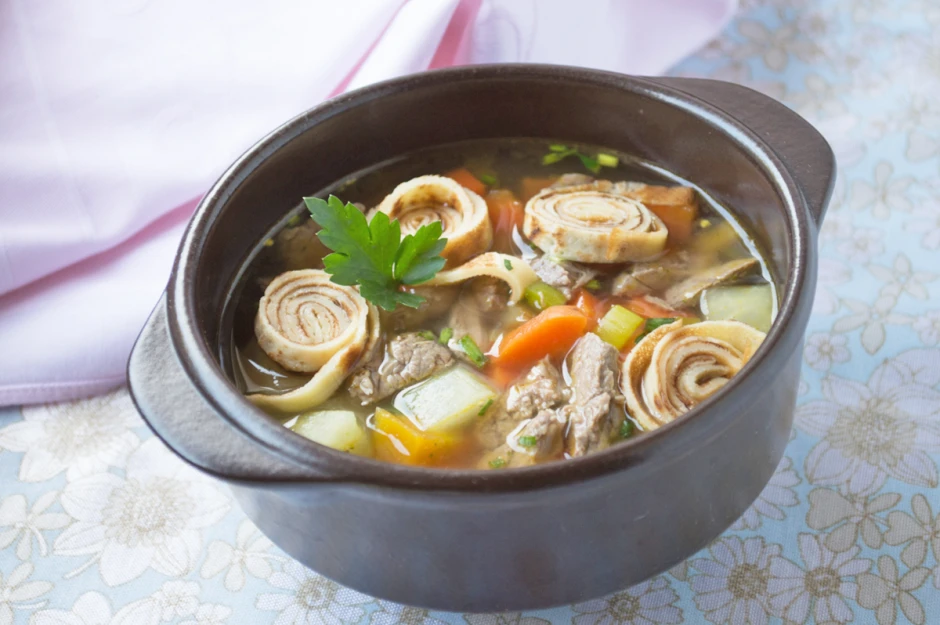 Fleischsuppe