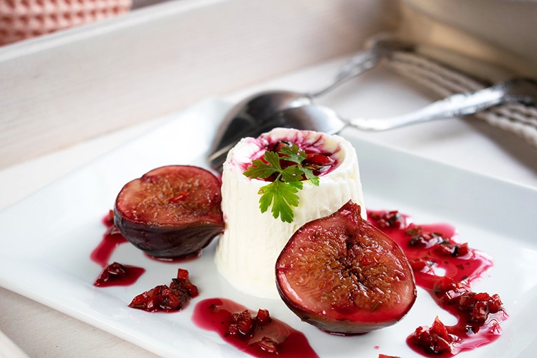 Feigenblume mit Schafkäse