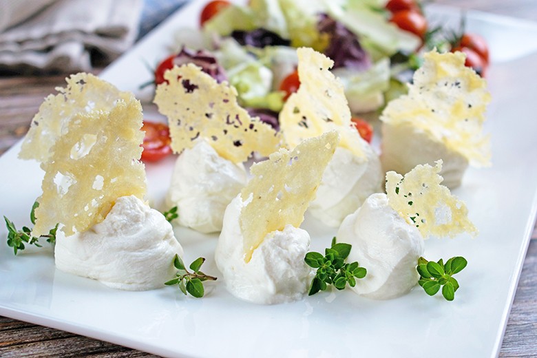 Frischkäse-Bällchen