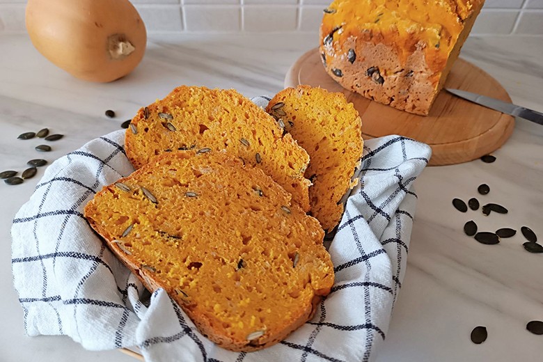 Kürbisbrot aus dem Brotbackautomaten