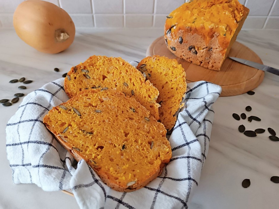 Kürbisbrot aus dem Brotbackautomaten