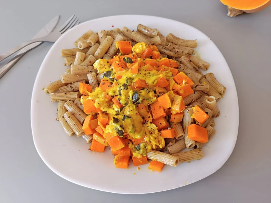 K&uuml;rbis mit K&uuml;rbiskern&ouml;l-Rigatoni