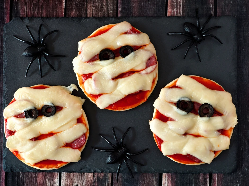 Pizza Mumien f&uuml;r Halloween