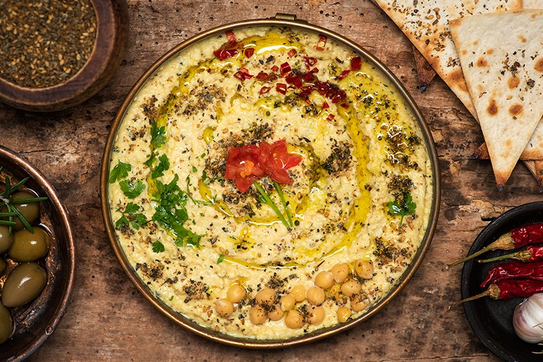 Hummus mit Zaatar-Kichererbsen