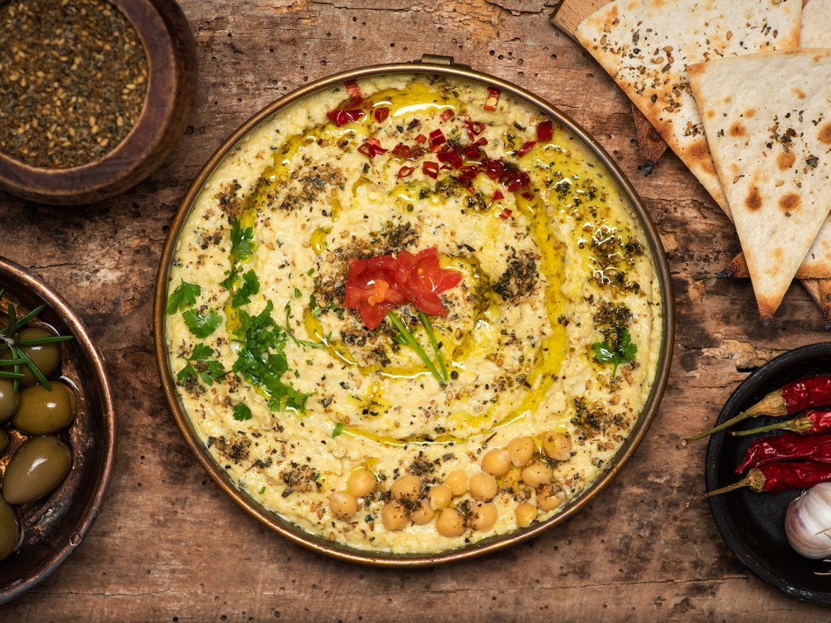 Hummus mit Zaatar-Kichererbsen