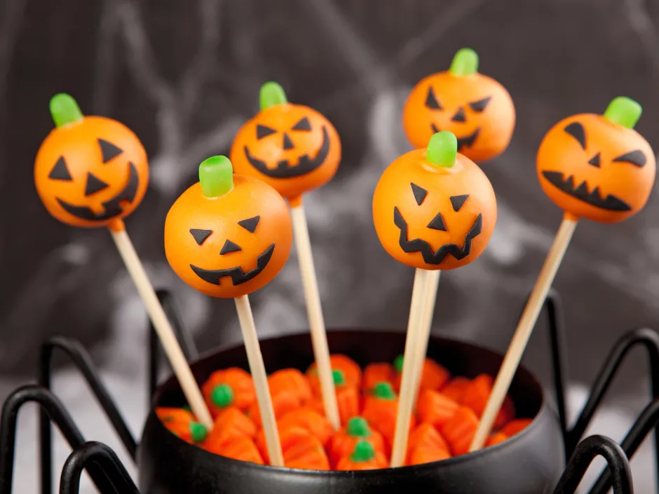 Jack O`Lantern Cake Pops