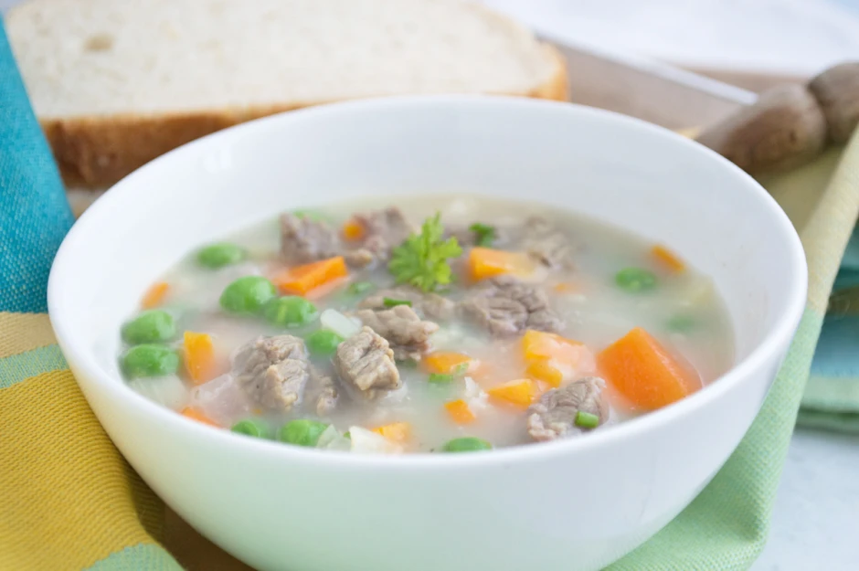 Kalbsfleischsuppe mit Gem&uuml;se