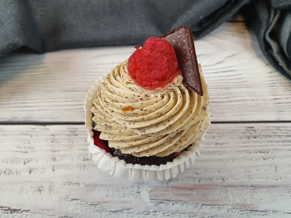 Schoko-Cupcakes mit Haselnuss-Schoko-Frosting