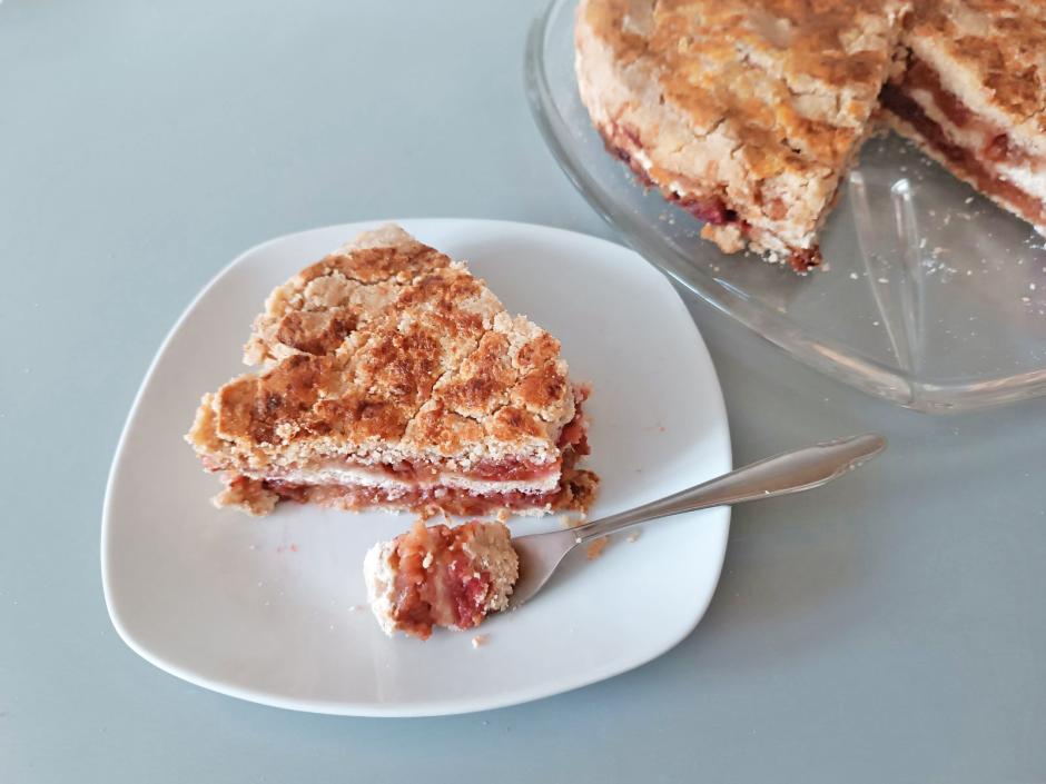 Gestreuter Apfelkuchen