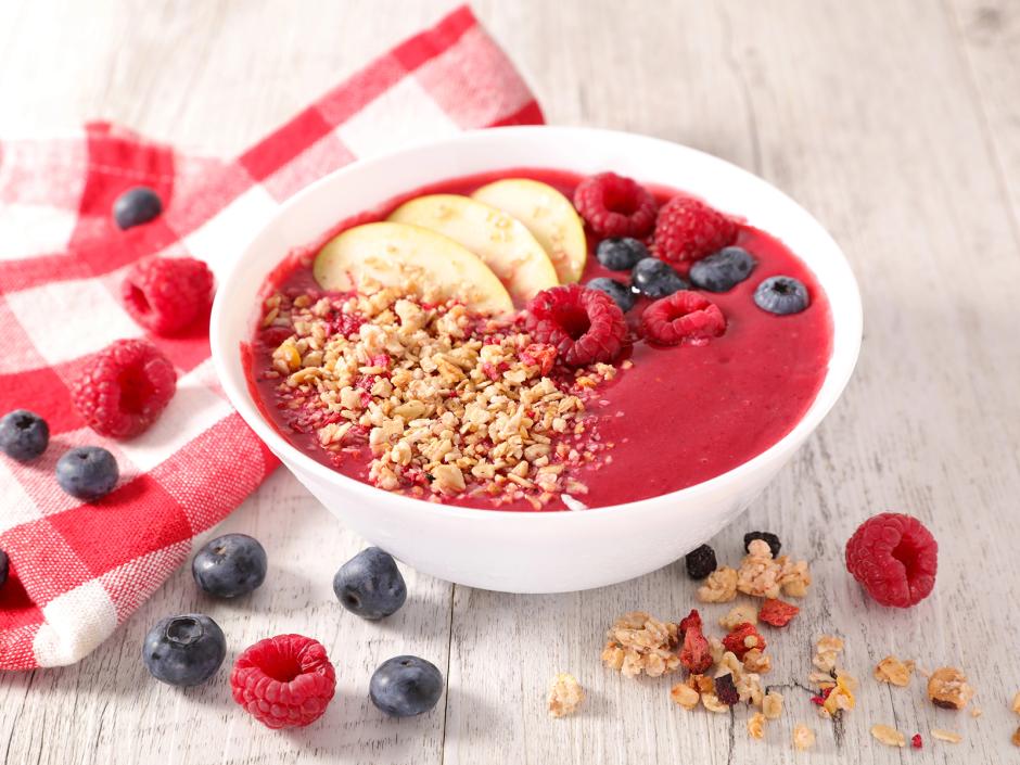 Himbeer-Smoothie-Bowl mit Yacon-Sirup