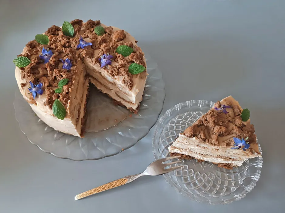 Biskotten-Topfen-Torte