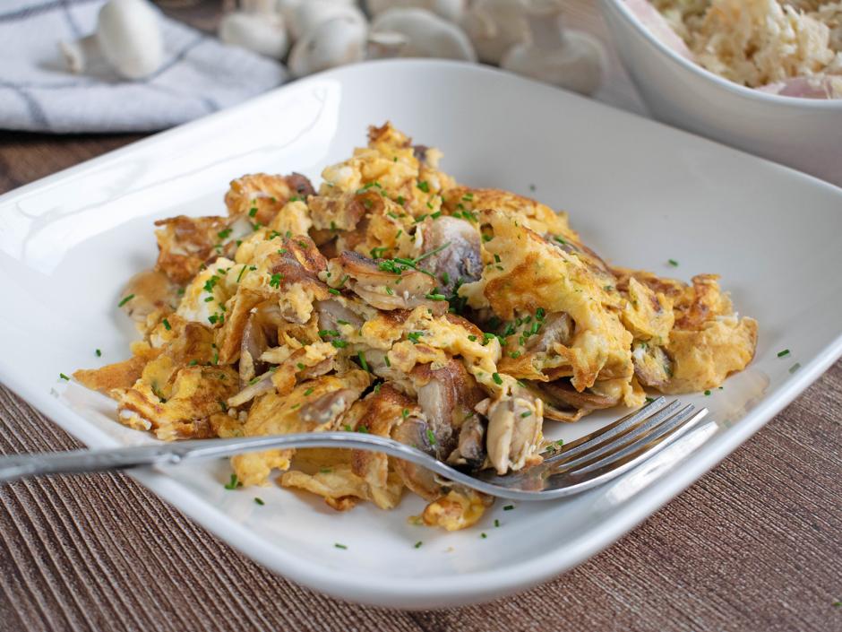 Veganes Omlett mit Pilzen