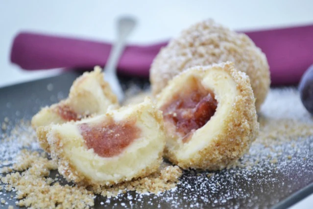 Tiroler Zwetschenkn&ouml;del