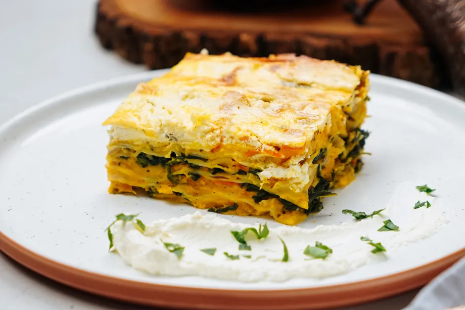 K&uuml;rbislasagne mit Spinat