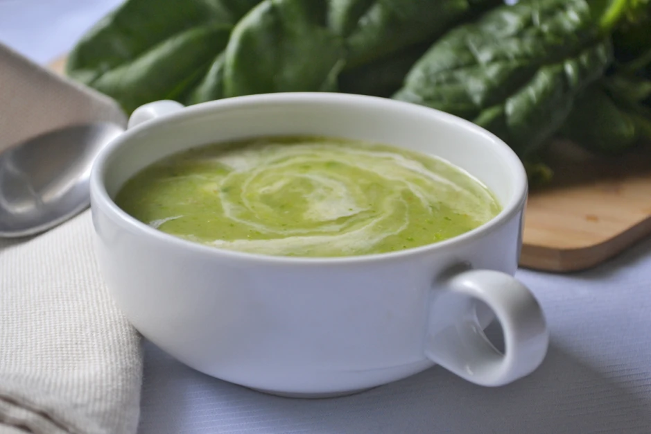 Brennnessel-Bärlauchsuppe
