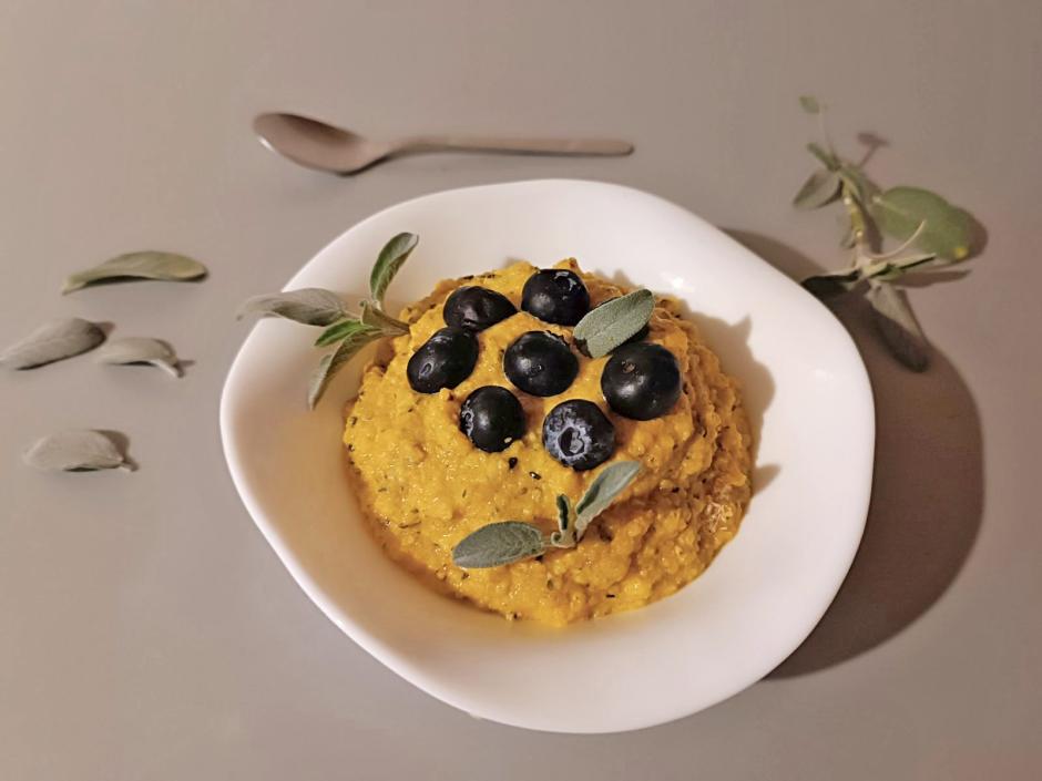 Kürbis-Salbei-Hanf-Dessert