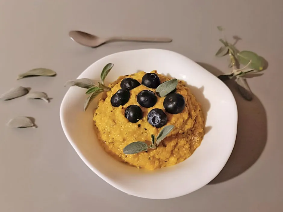 K&uuml;rbis-Salbei-Hanf-Dessert