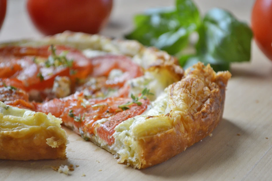 Tomaten-K&auml;se-Torte