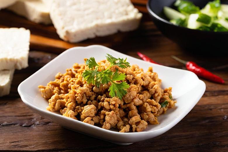 Veganes Faschiertes aus Tofu