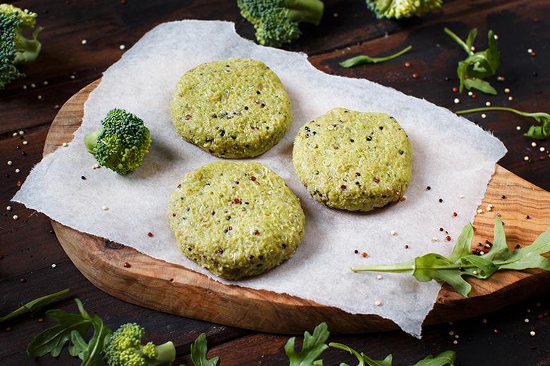 Quinoa-Brokkoli-Karfiol Burger 