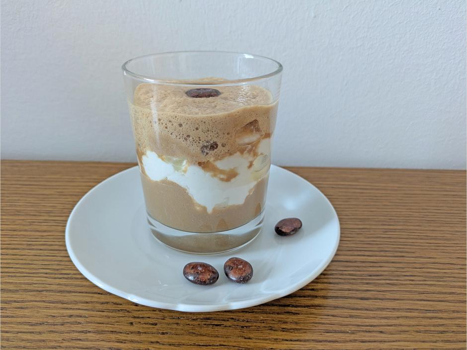 Skyr Dessert mit Kaffee