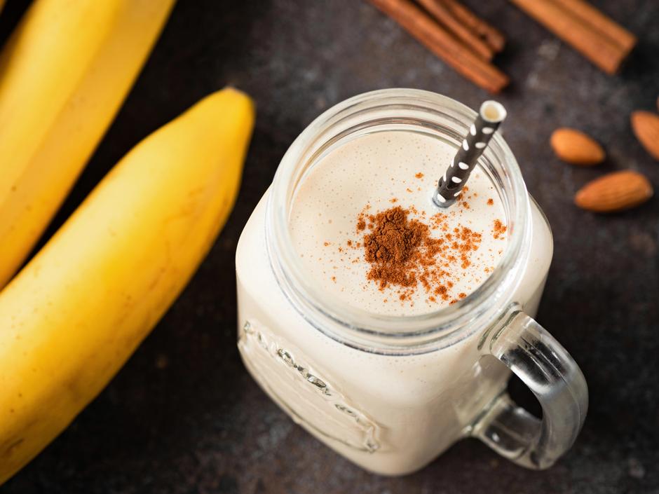 Bananenmilch mit Zimt