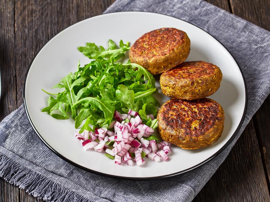 Vegane Burger aus Bohnen und Linsen